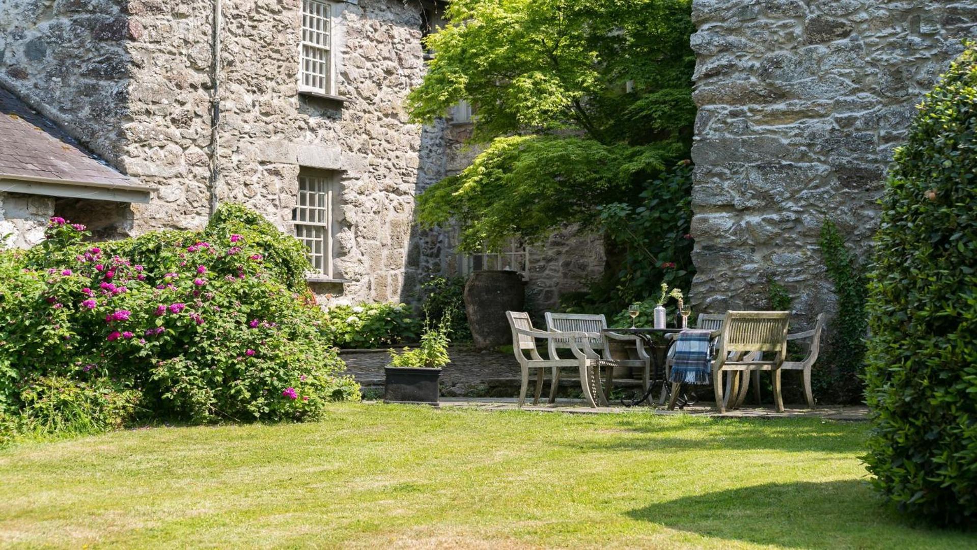Вилла Ty Fry Manor Pentraeth Экстерьер фото